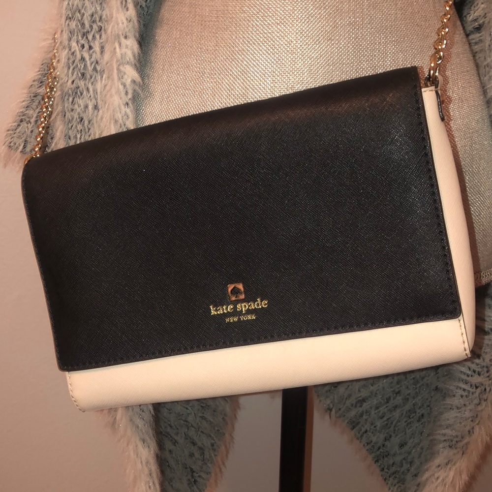 Brand New NEVER WORN Kate spade crossbody No tags